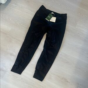 HALARA Black Leggings